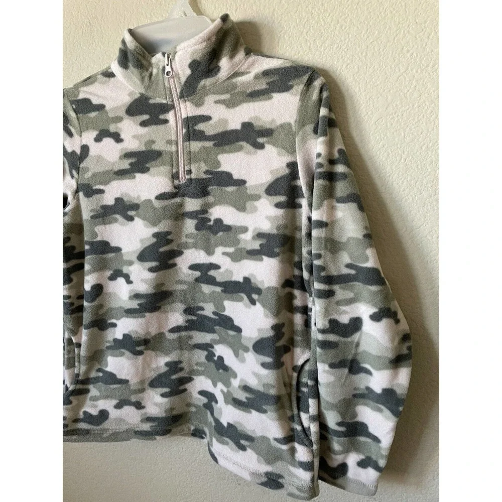 The Children’s Place Camo Long Sleeve Fleece 1/2 Zip Fleece Pullover Top Size 10
